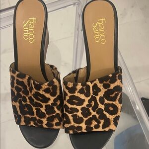 BRAND NEW Franco Sarto Leopard Print Mules